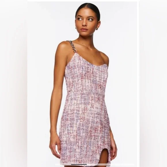 FOREVER 21 Tweed One Shoulder Mini Dress SZ Small
New With Tags - Picture 2 of 11